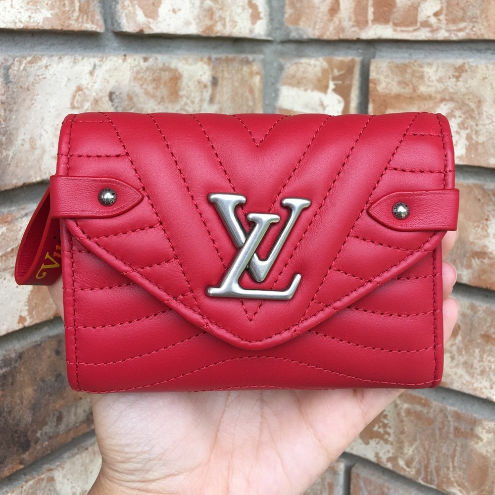 Louis Vuitton Wave wallet